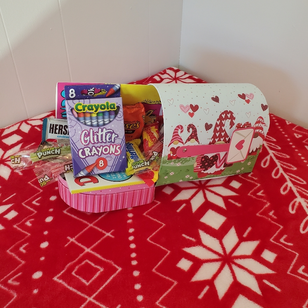 Valentine Day Mailbox Basket